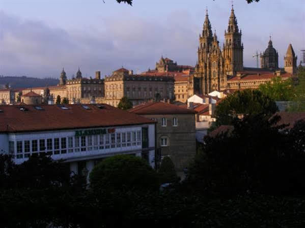 Pr Alameda Hotel Santiago de Compostela Exterior photo